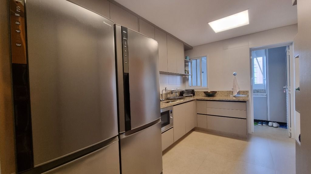 Apartamento à venda com 3 quartos, 144m² - Foto 31