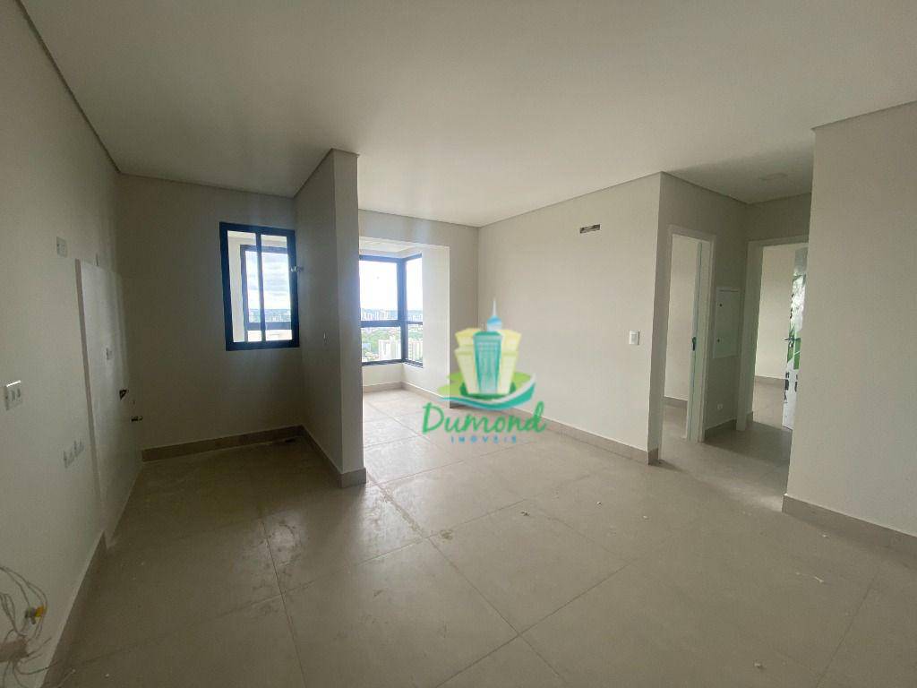 Apartamento à venda com 2 quartos, 62m² - Foto 2