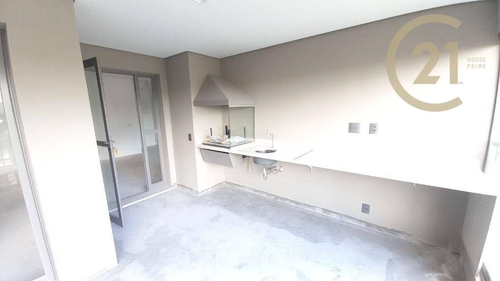 Apartamento à venda com 3 quartos, 154m² - Foto 9