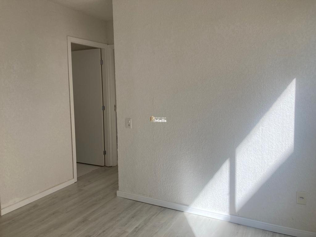 Apartamento à venda com 2 quartos, 40m² - Foto 1