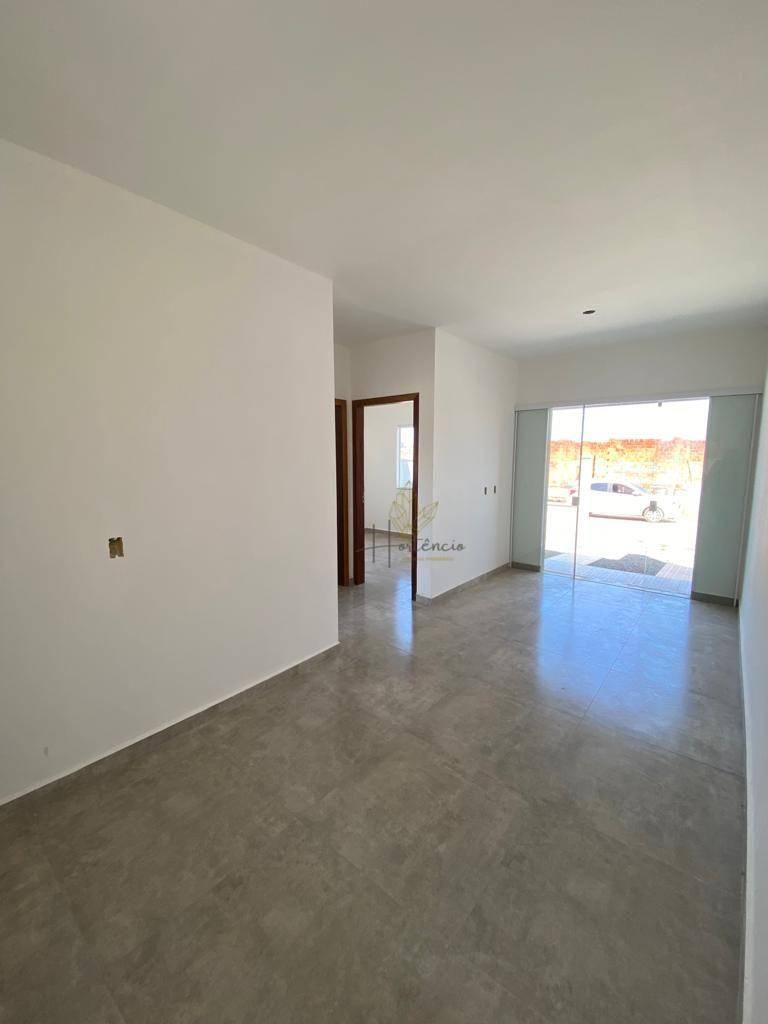 Casa à venda com 2 quartos, 48m² - Foto 9