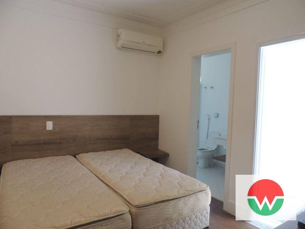 Casa de Condomínio à venda com 5 quartos, 600m² - Foto 23