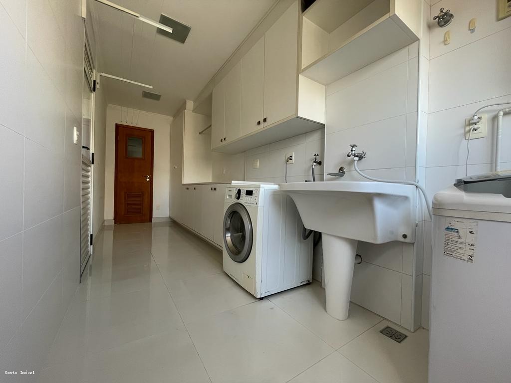 Apartamento à venda com 3 quartos, 262m² - Foto 11