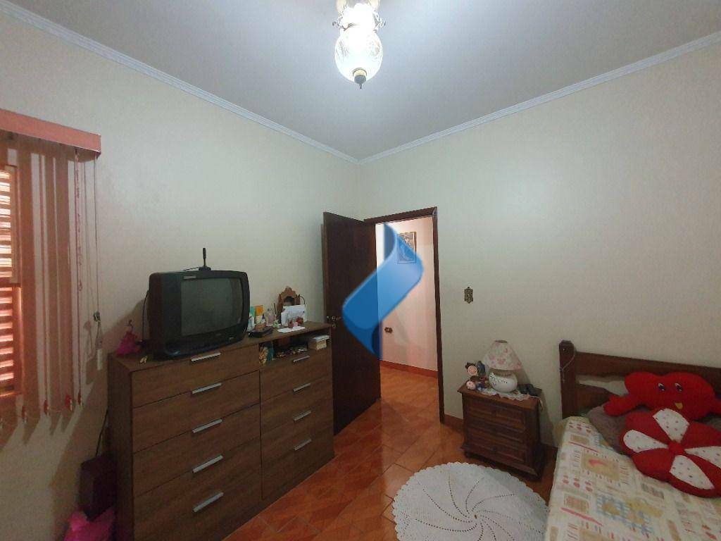 Casa à venda com 3 quartos, 145m² - Foto 8