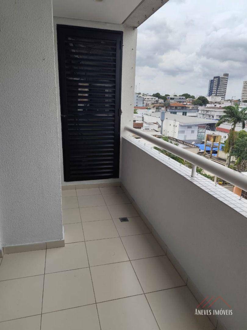 Apartamento à venda com 3 quartos, 90m² - Foto 11