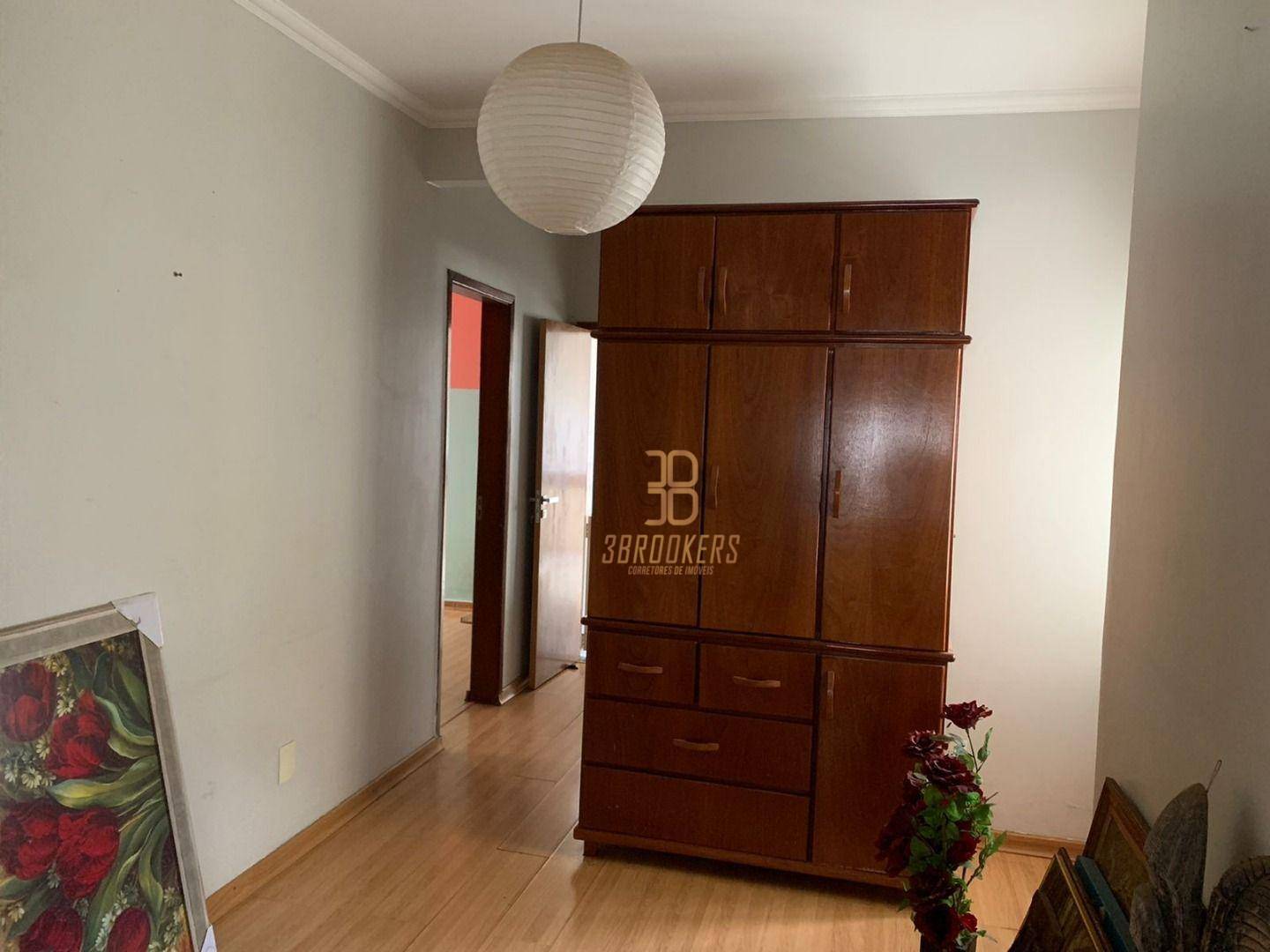 Casa à venda com 3 quartos, 130m² - Foto 4