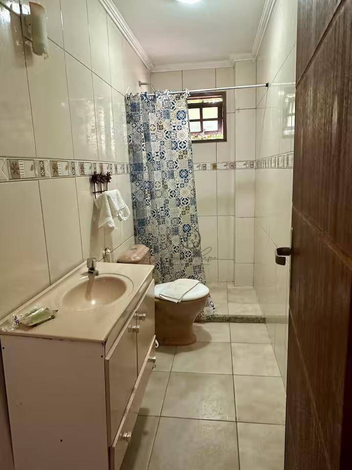 Casa de Condomínio à venda com 4 quartos, 210m² - Foto 24