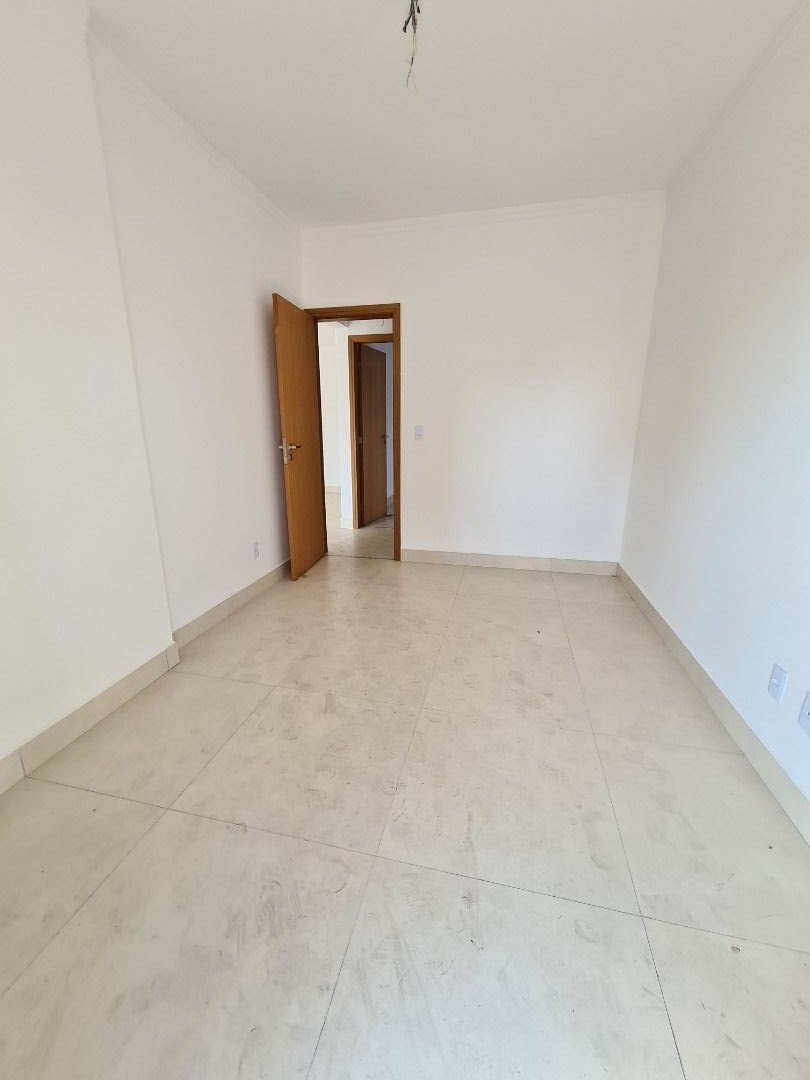 Apartamento à venda com 2 quartos, 103m² - Foto 14