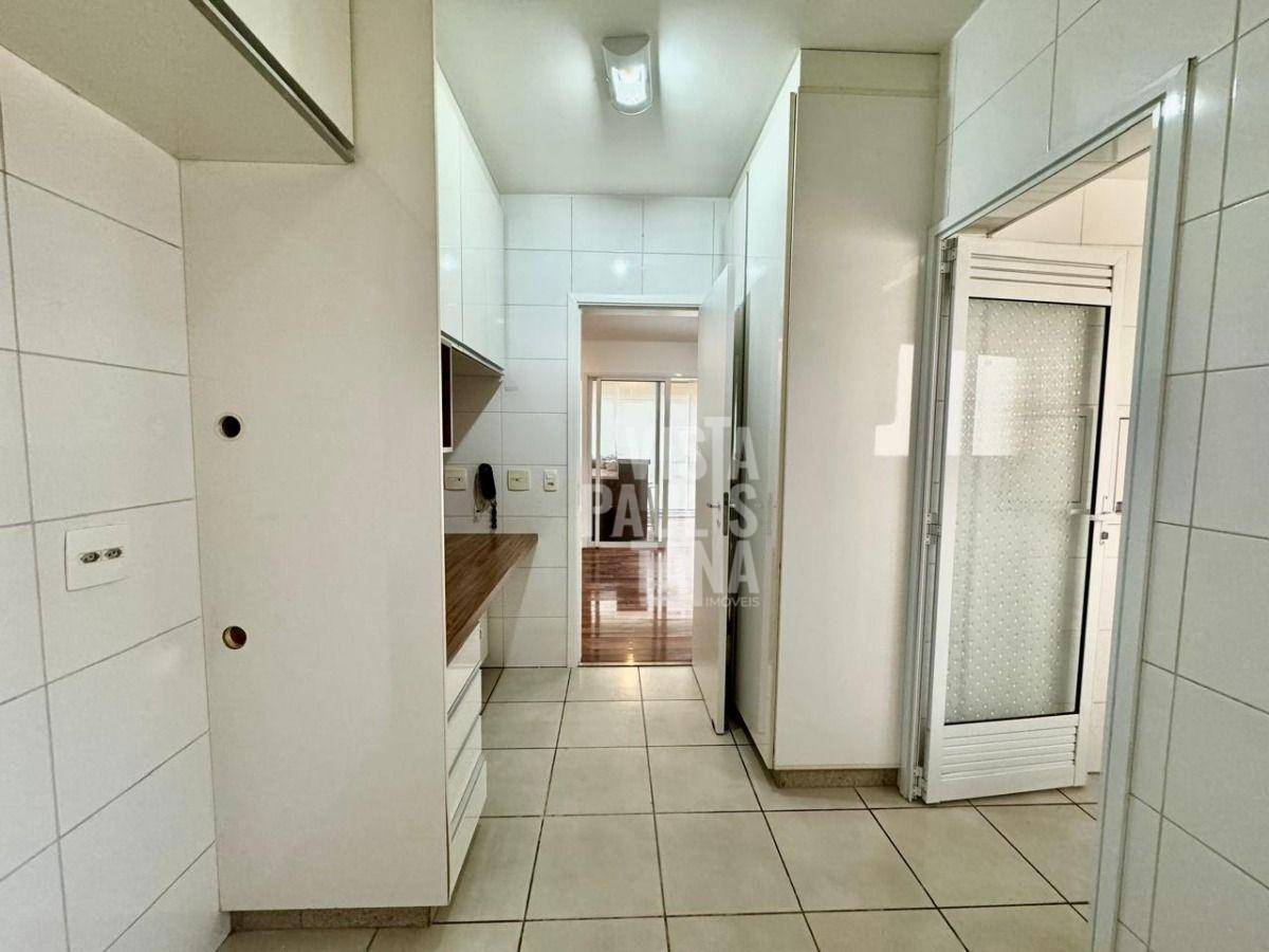 Apartamento à venda com 3 quartos, 117m² - Foto 18