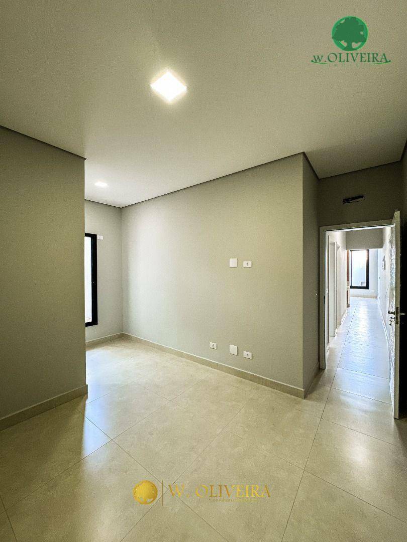 Casa à venda com 3 quartos, 131m² - Foto 18