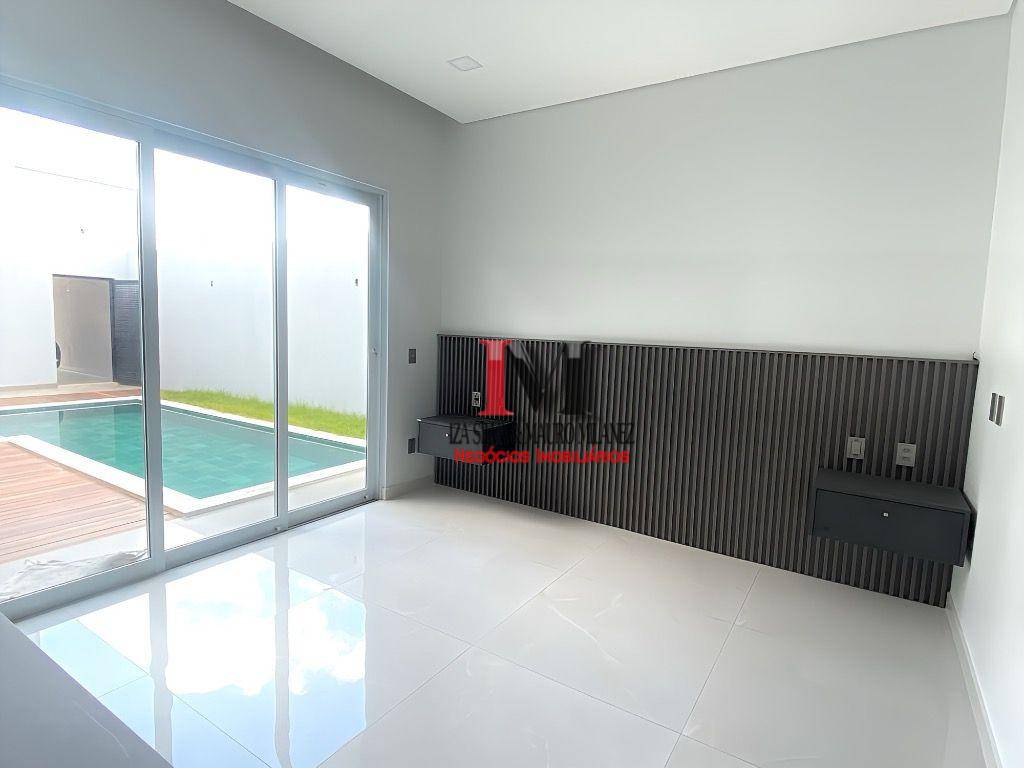 Casa de Condomínio à venda e aluguel com 3 quartos, 240m² - Foto 11