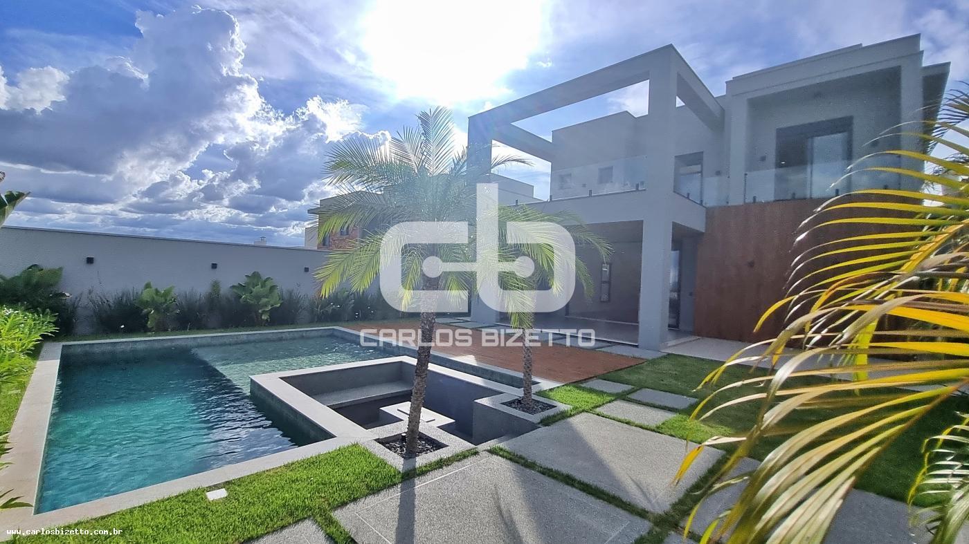 Casa de Condomínio à venda com 4 quartos, 490m² - Foto 2