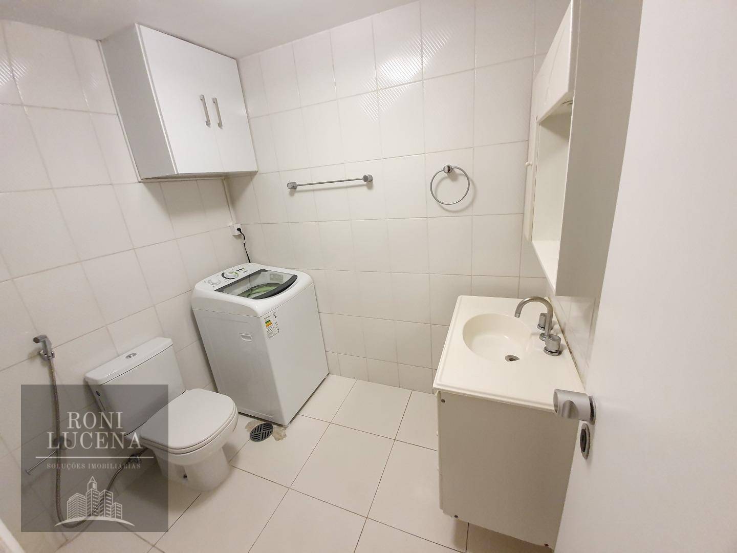 Apartamento para alugar com 2 quartos, 65m² - Foto 16