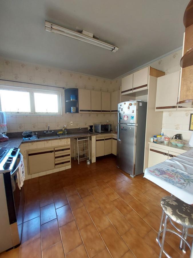 Casa à venda com 3 quartos, 600m² - Foto 17