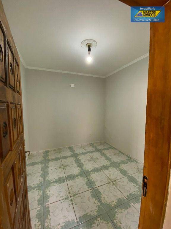 Casa à venda com 4 quartos, 150m² - Foto 6