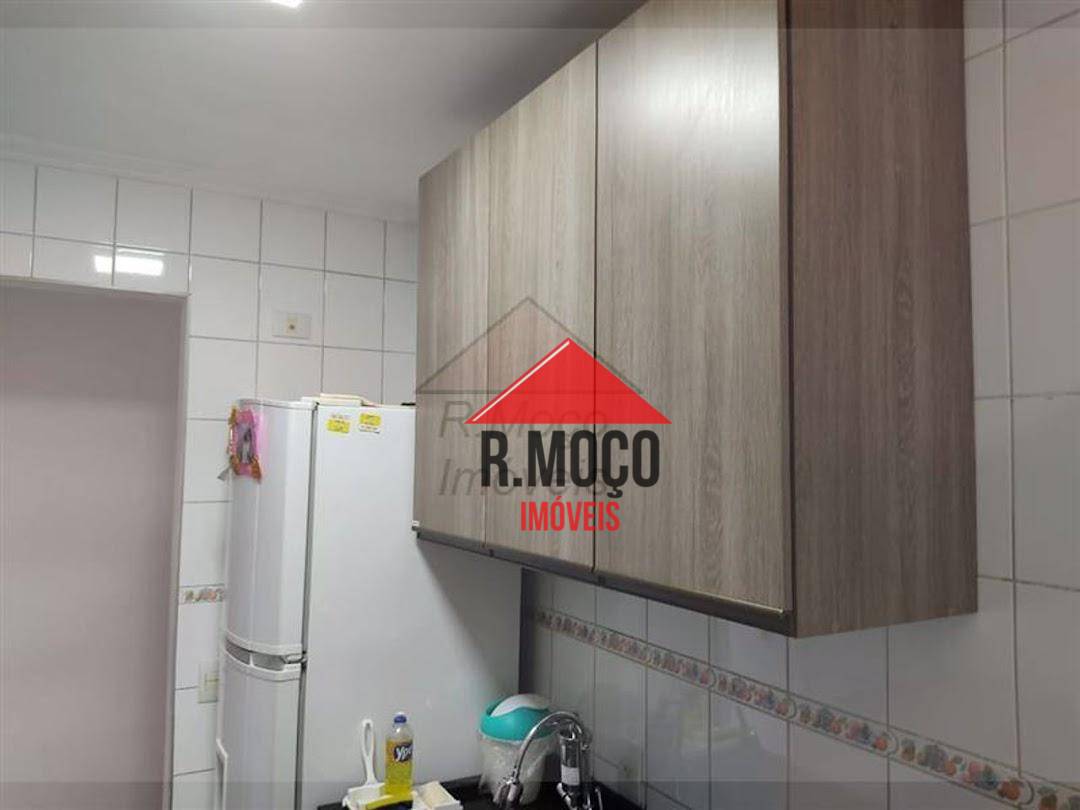 Apartamento à venda com 3 quartos, 60m² - Foto 24