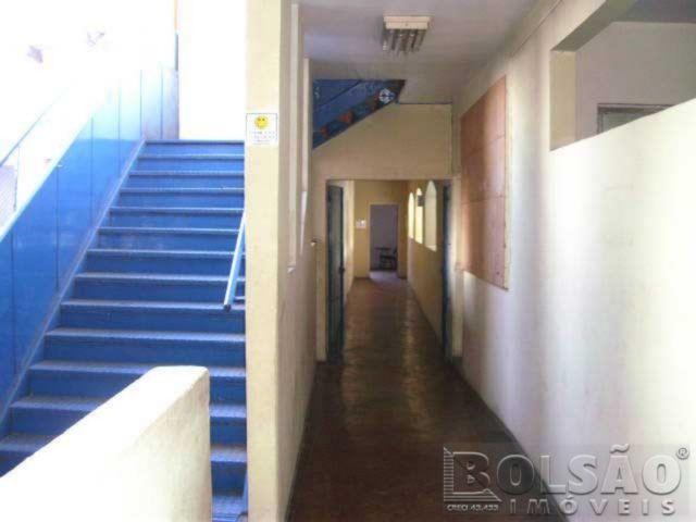 Sobrado, 10 quartos, 847 m² - Foto 1