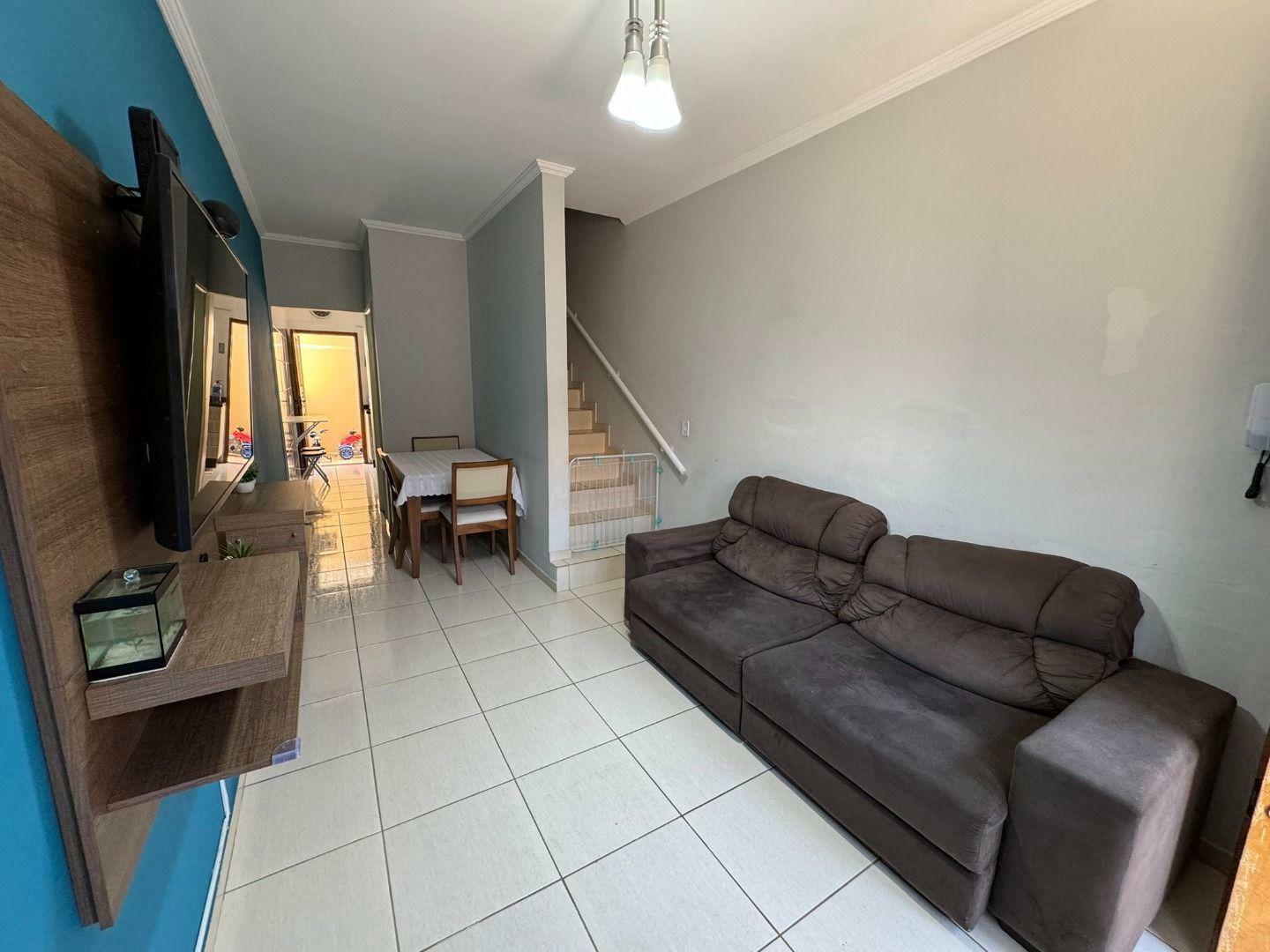 Sobrado à venda com 2 quartos, 60m² - Foto 25