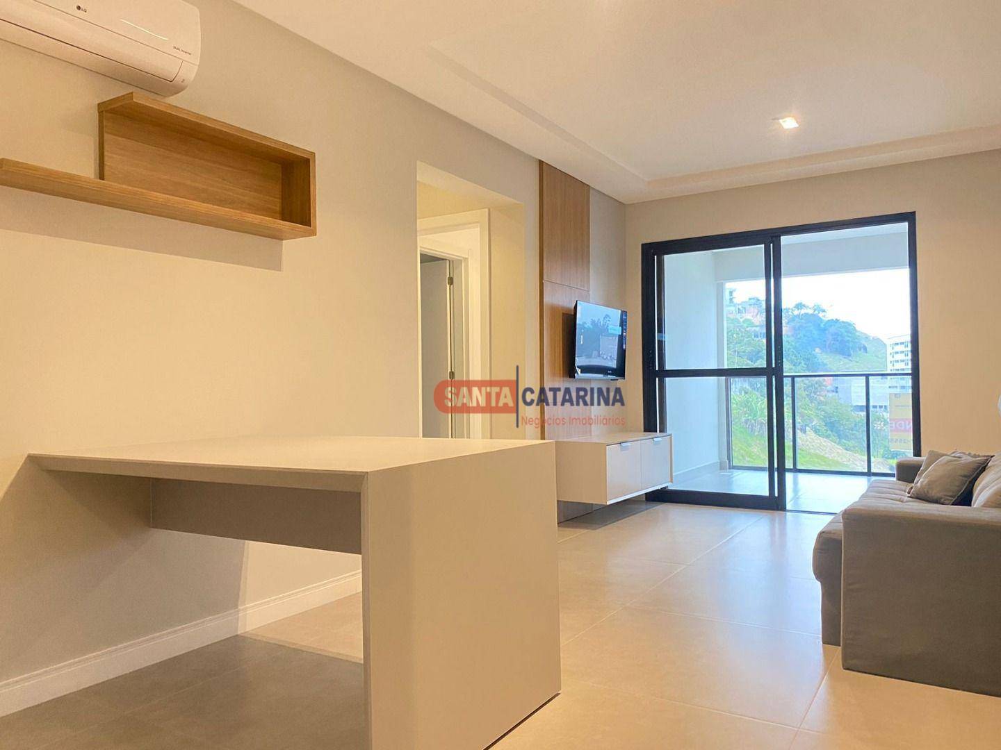 Apartamento à venda e aluguel com 2 quartos, 75m² - Foto 1