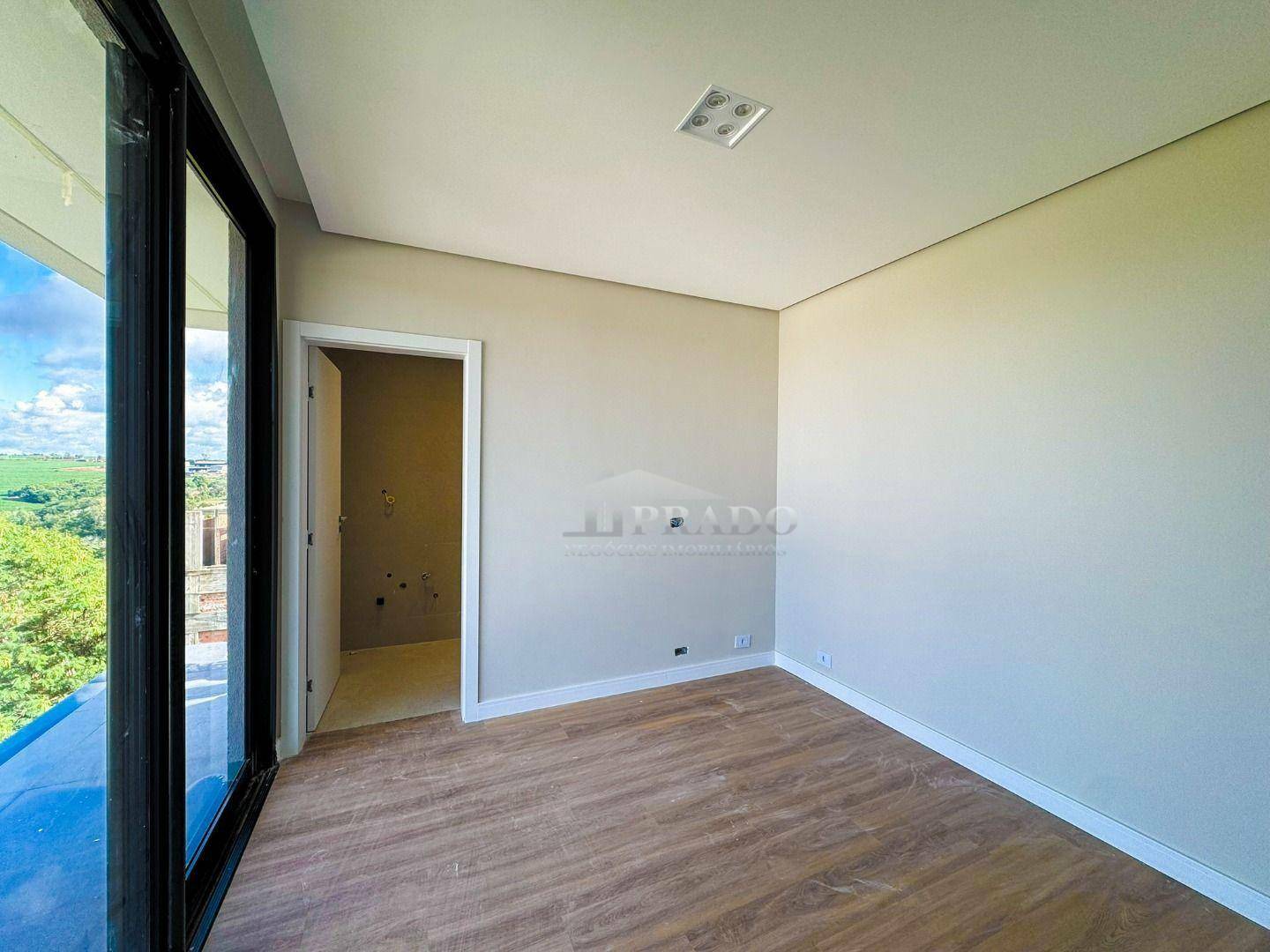 Casa à venda com 4 quartos, 347m² - Foto 26
