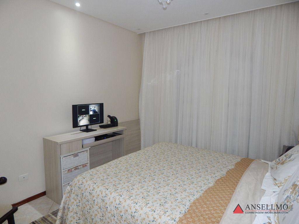 Sobrado, 3 quartos, 340 m² - Foto 35