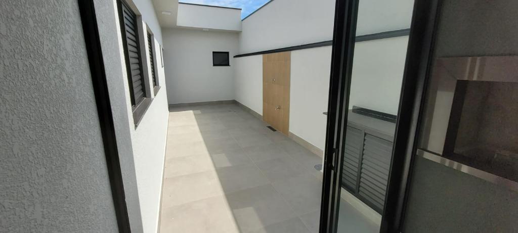 Casa à venda com 3 quartos, 136m² - Foto 11