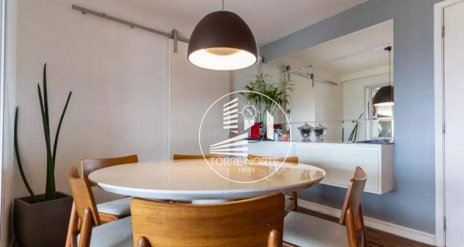 Apartamento à venda com 3 quartos, 143m² - Foto 2