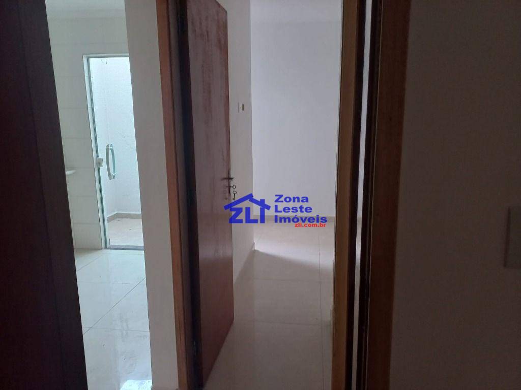 Apartamento à venda com 2 quartos, 37m² - Foto 11