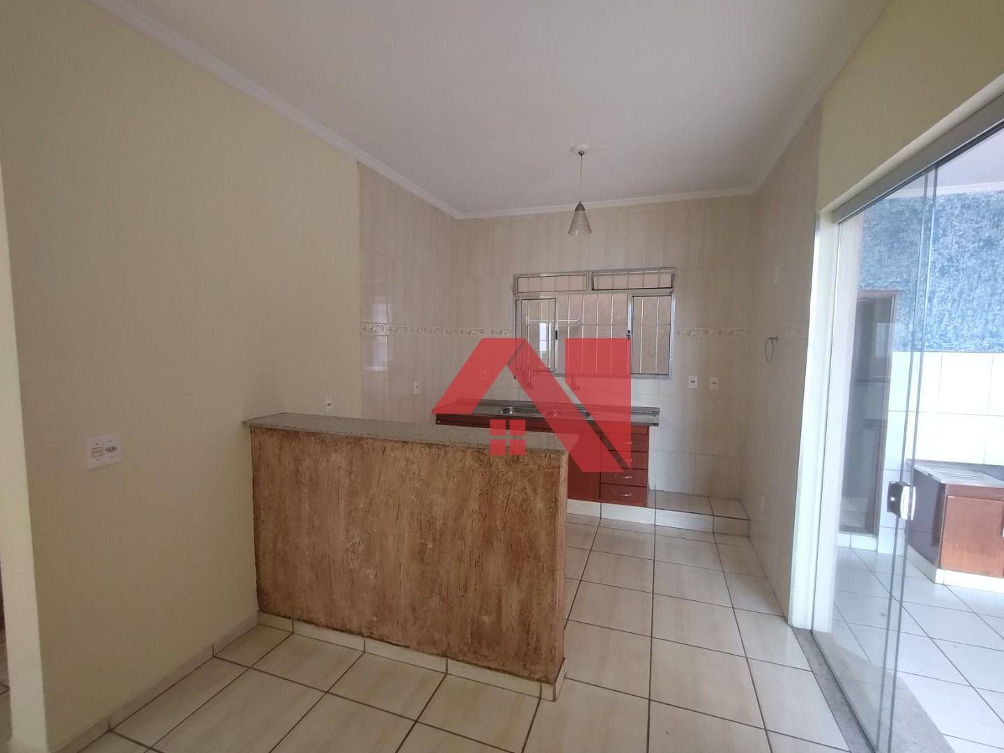 Casa para alugar com 1 quarto, 100m² - Foto 3