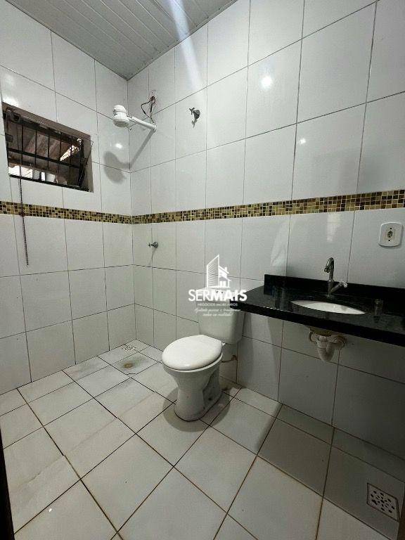 Casa à venda com 2 quartos, 48m² - Foto 13
