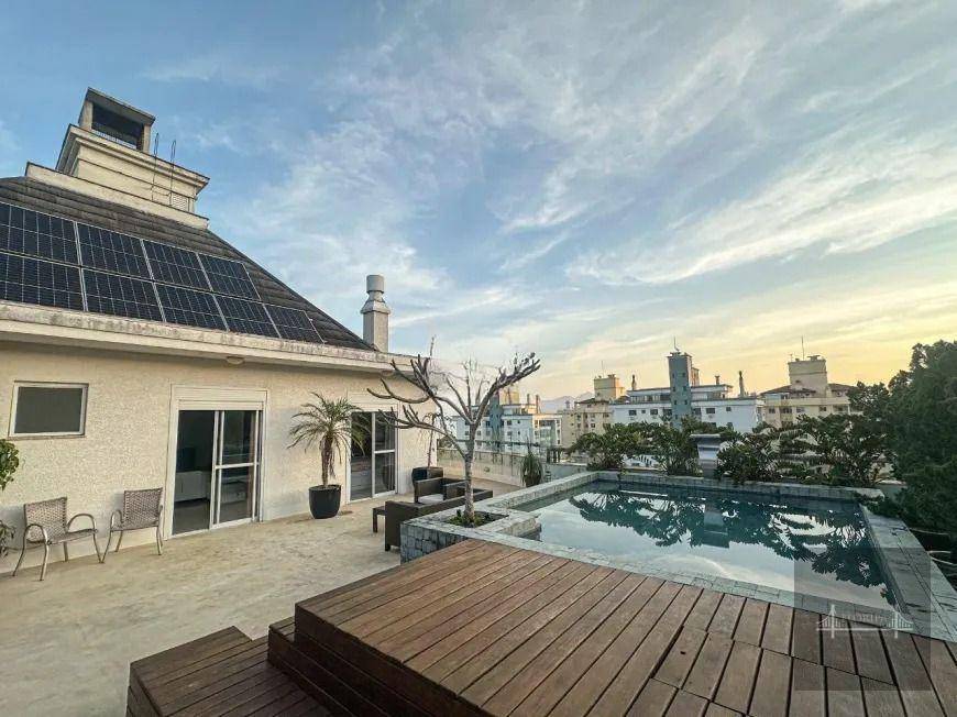 Cobertura, 3 quartos, 268 m² - Foto 2