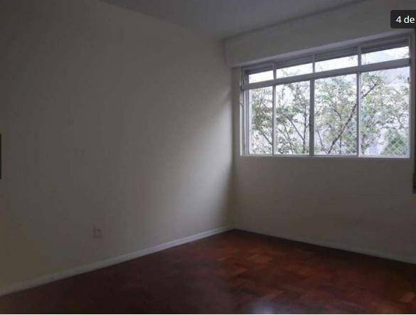 Apartamento à venda com 3 quartos, 137m² - Foto 2