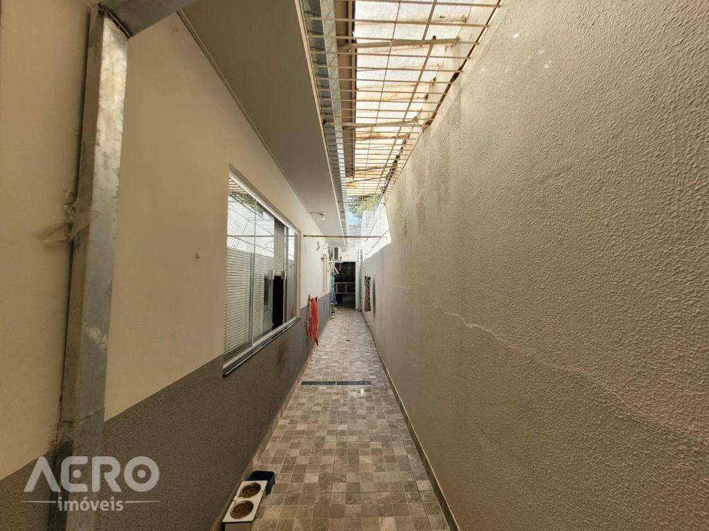 Casa à venda com 2 quartos, 126m² - Foto 22