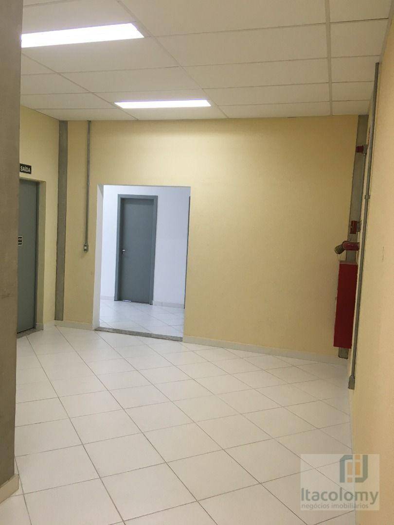 Depósito-Galpão-Armazém para alugar, 1115m² - Foto 15