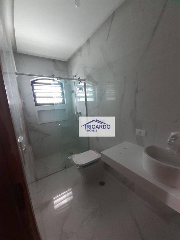 Sobrado à venda com 3 quartos, 300m² - Foto 37