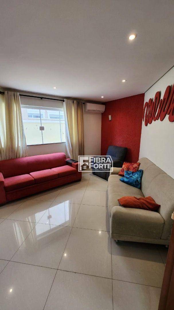 Casa de Condomínio à venda com 3 quartos, 238m² - Foto 3