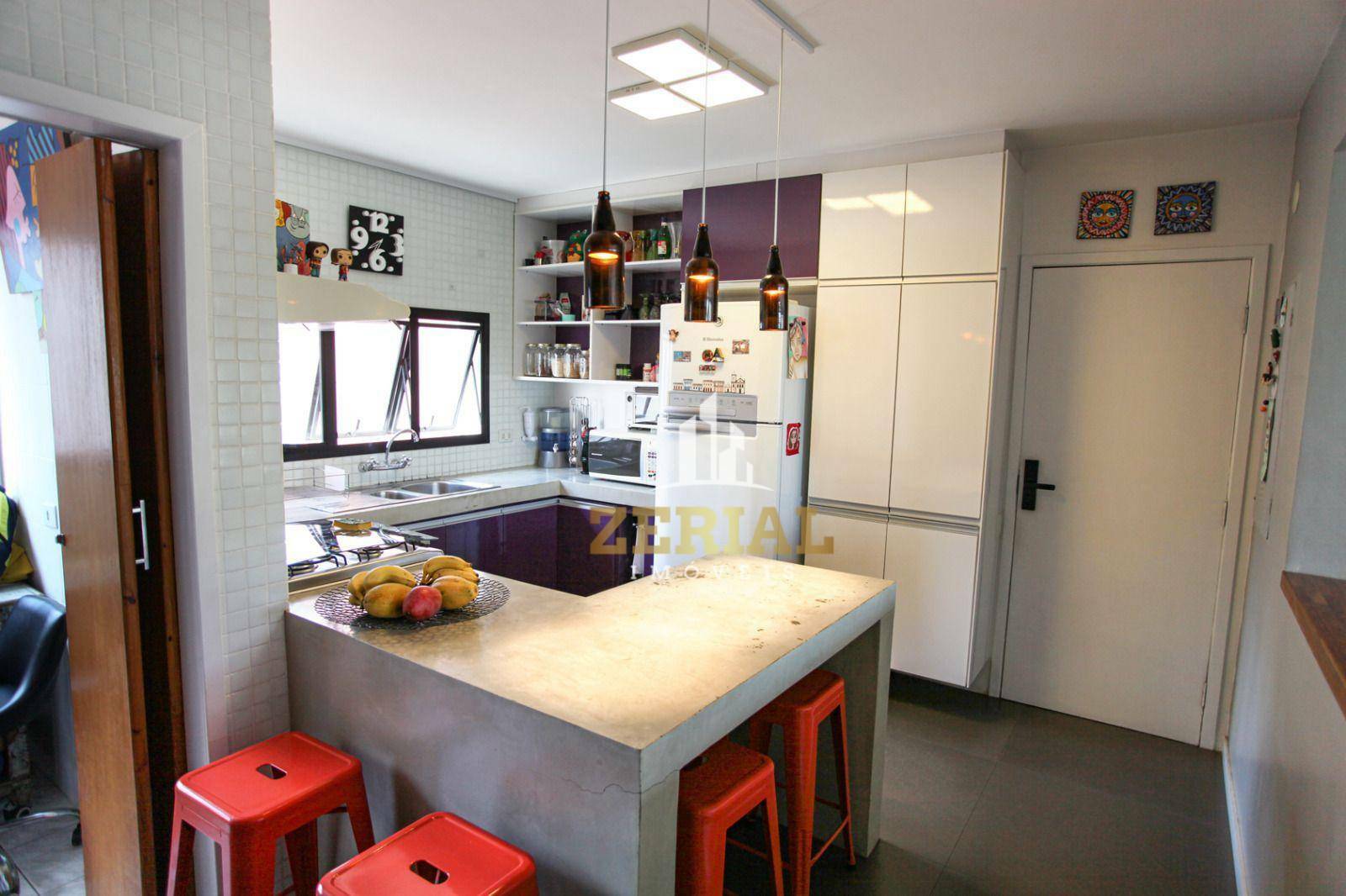 Apartamento à venda com 3 quartos, 127m² - Foto 4