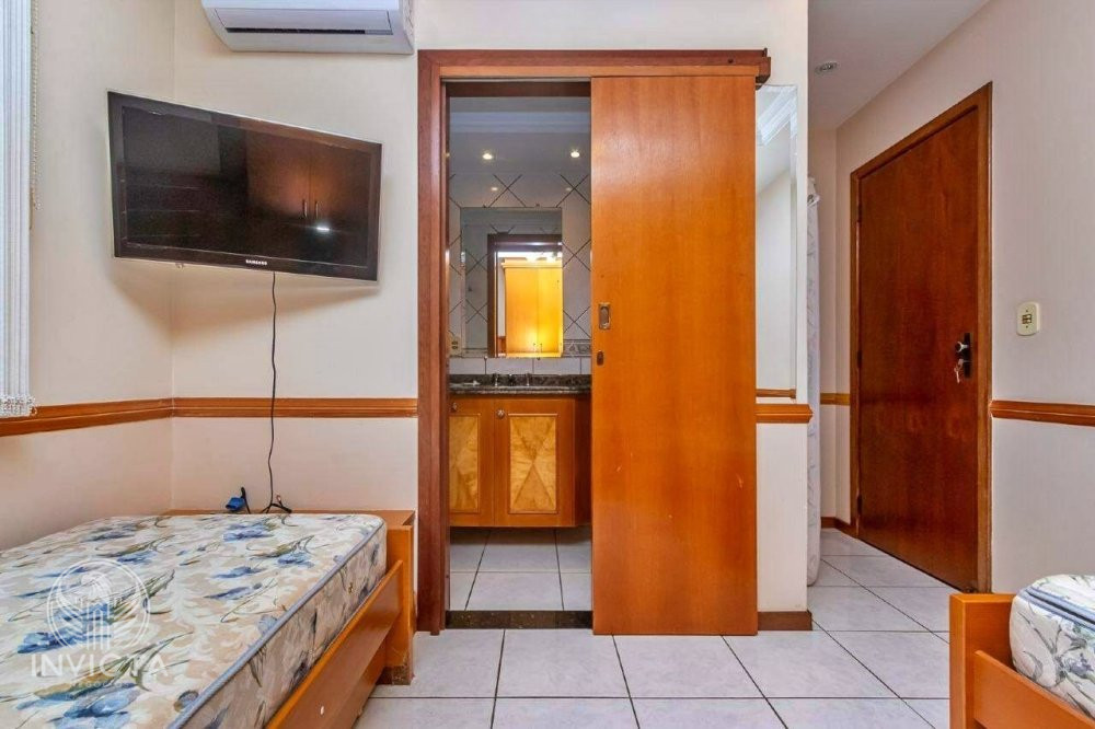 Apartamento à venda com 3 quartos, 141m² - Foto 10