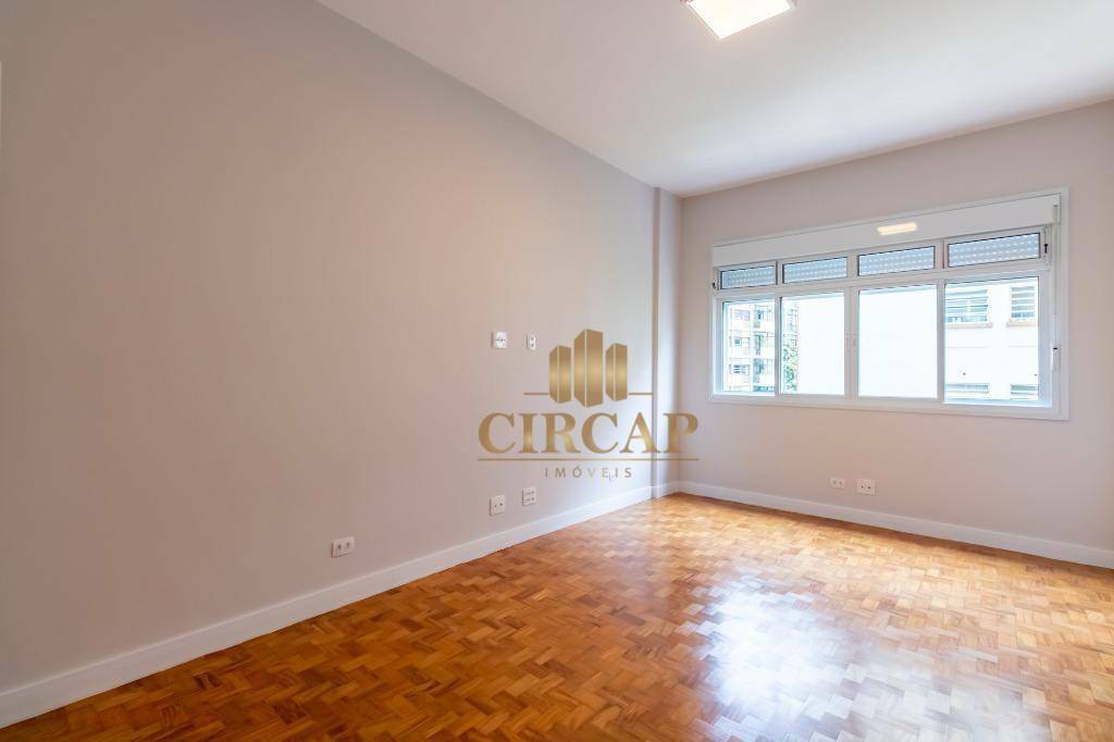 Apartamento à venda com 3 quartos, 210m² - Foto 22