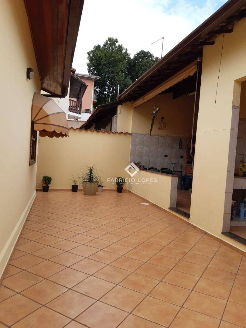 Casa à venda com 3 quartos, 187m² - Foto 5