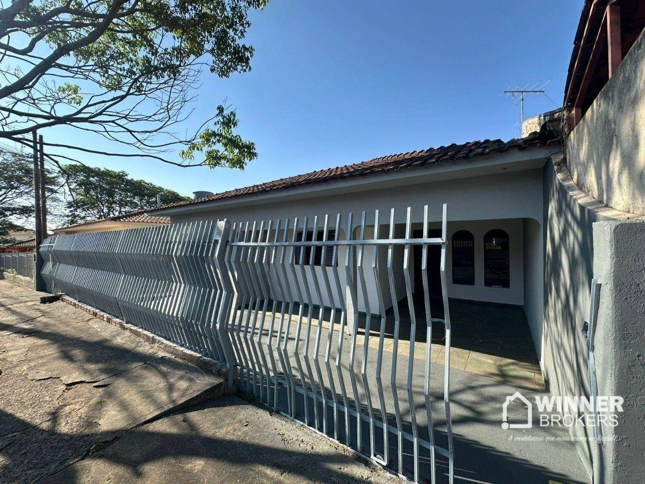 Casa, 5 quartos, 160 m² - Foto 1