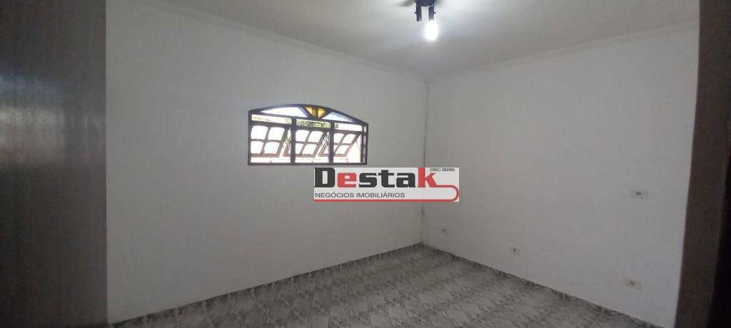 Sobrado à venda com 4 quartos, 180m² - Foto 35