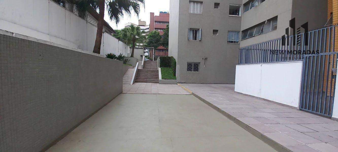 Apartamento à venda com 3 quartos, 107m² - Foto 34