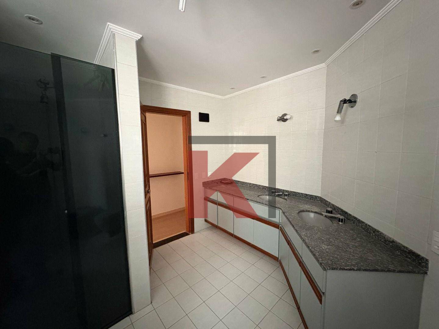 Apartamento para alugar com 4 quartos, 318m² - Foto 21