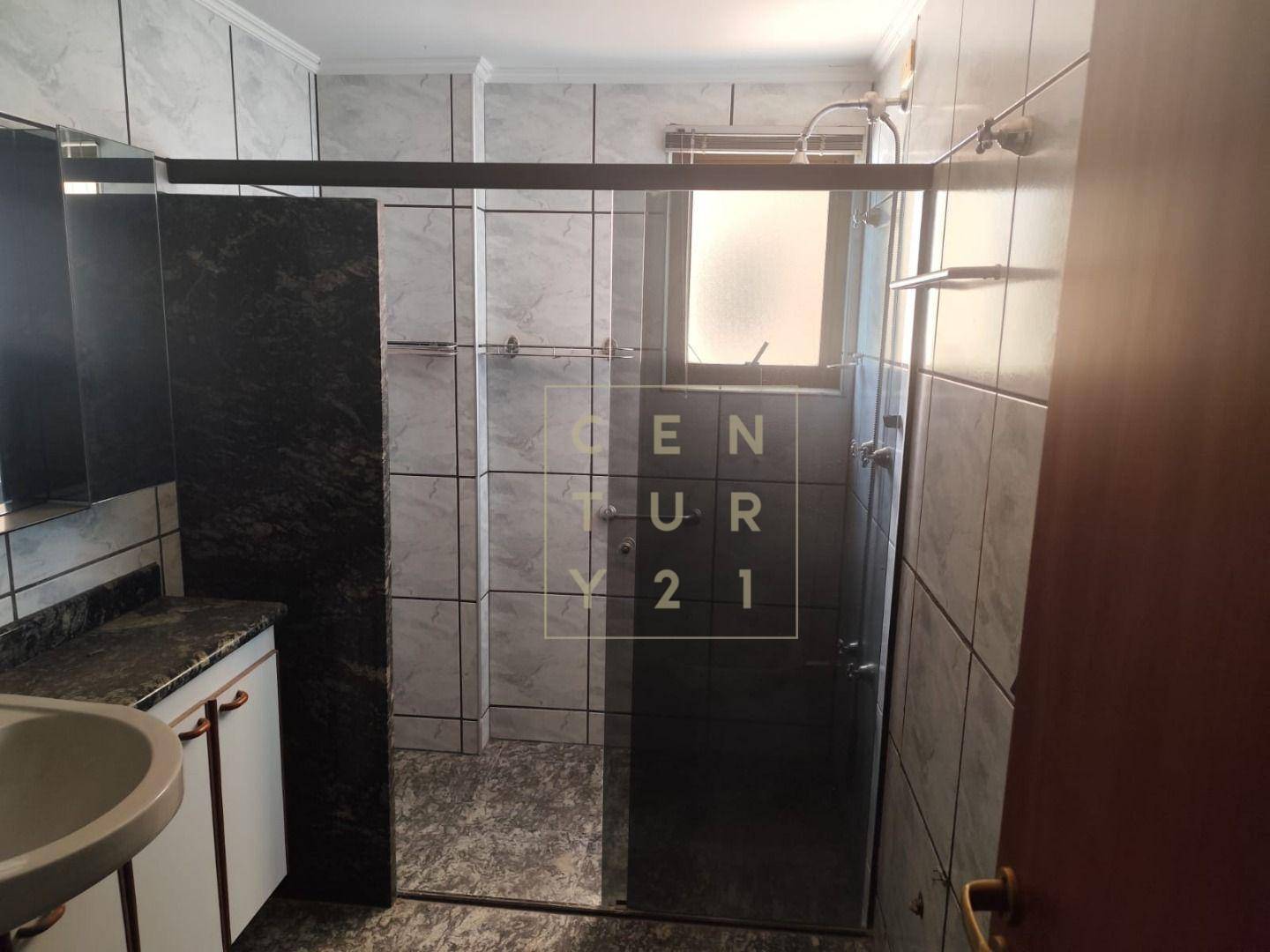 Apartamento à venda com 3 quartos, 160m² - Foto 2