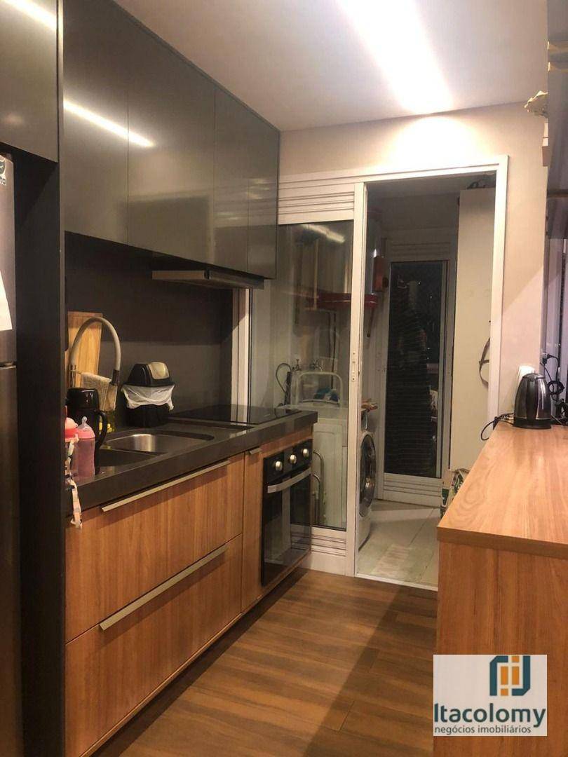 Apartamento à venda com 2 quartos, 70m² - Foto 6