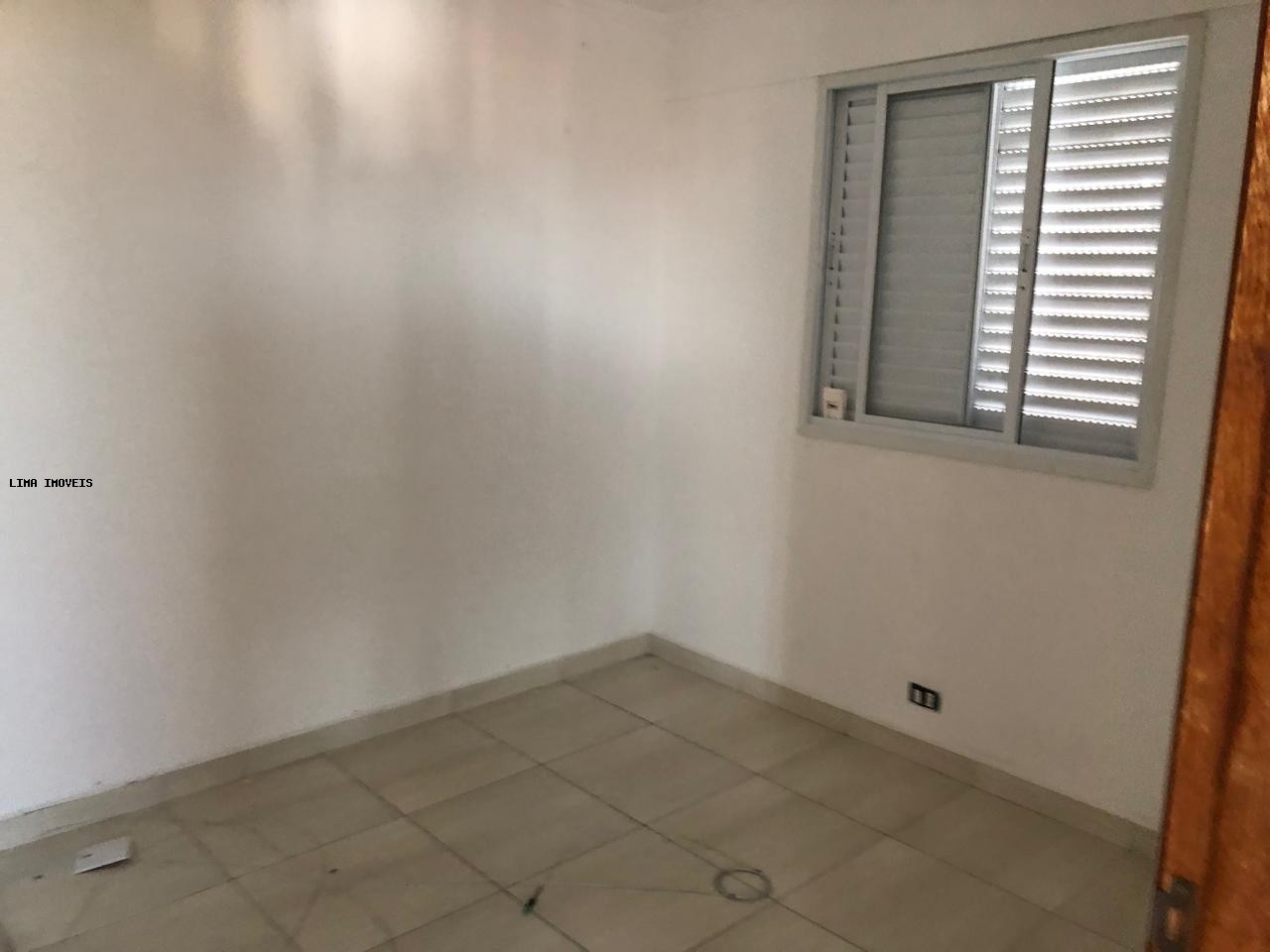 Apartamento para alugar com 2 quartos, 64m² - Foto 10