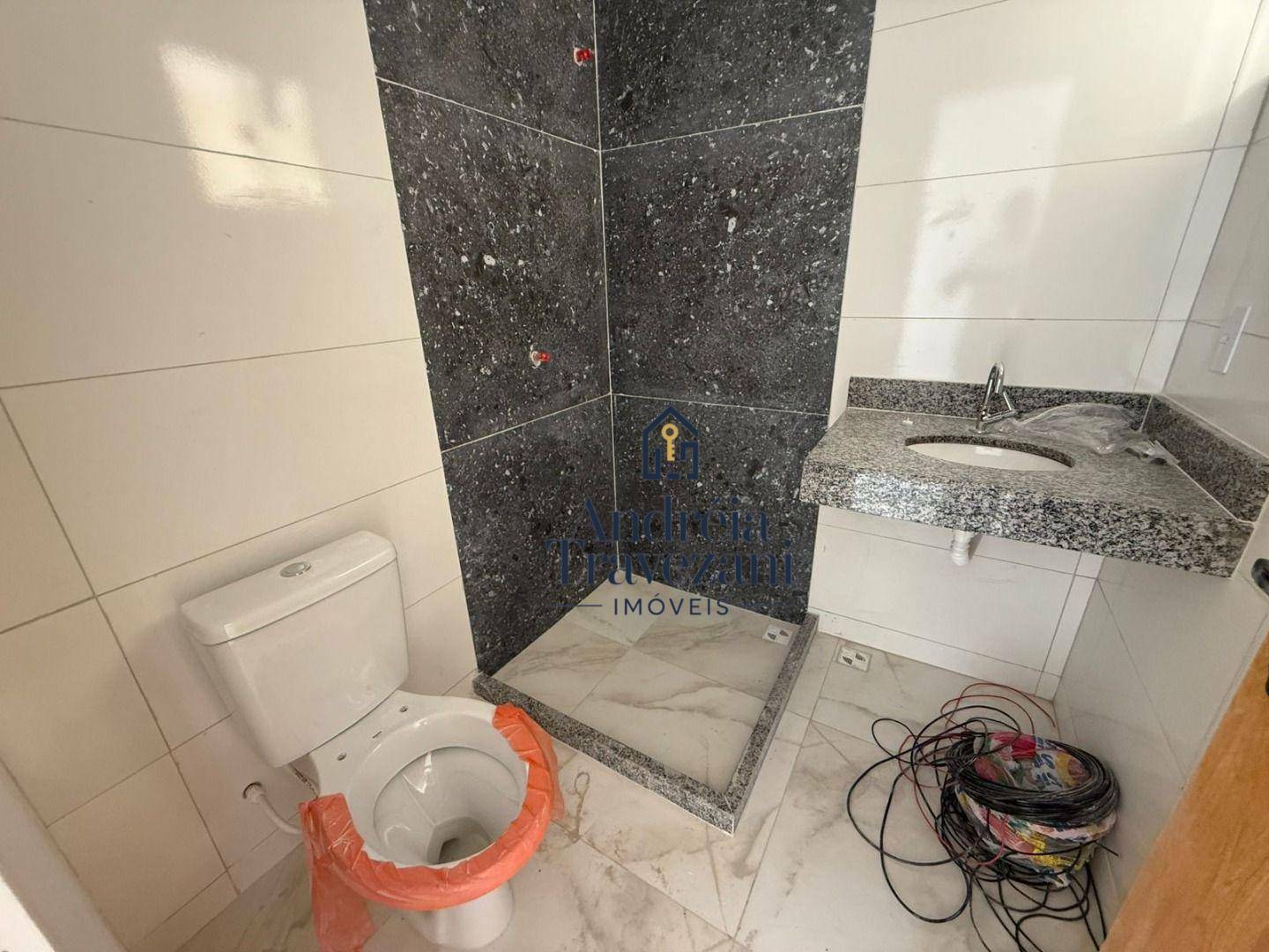 Casa à venda com 2 quartos, 70m² - Foto 7