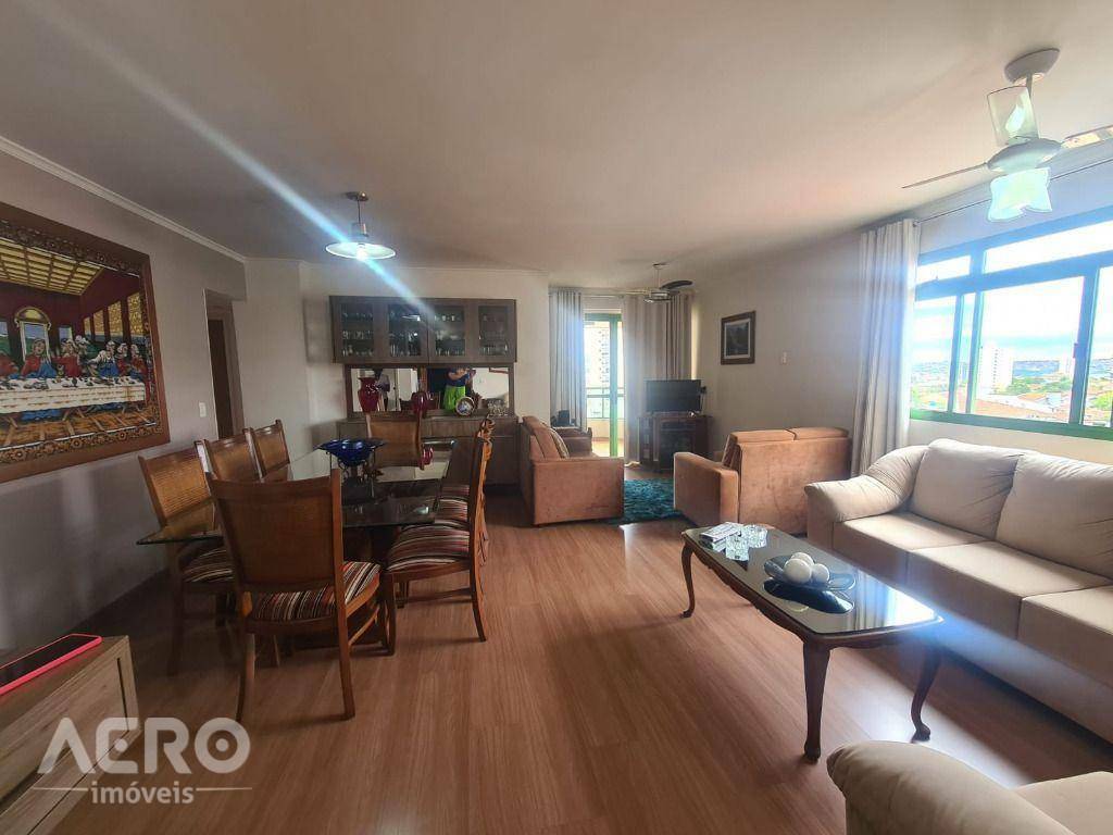 Apartamento à venda com 3 quartos, 128m² - Foto 18