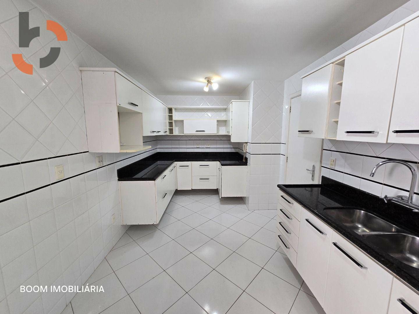 Apartamento à venda e aluguel com 3 quartos, 140m² - Foto 11